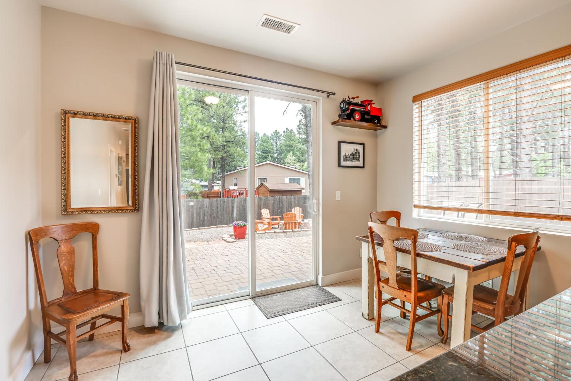 Hébergement de vacances With Private Patio About 3 Mi To Downtown Flagstaff
